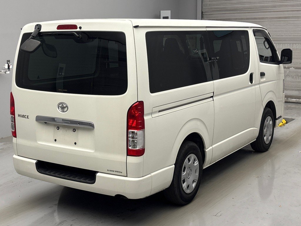 ハイエースV DX GLパッケージ
