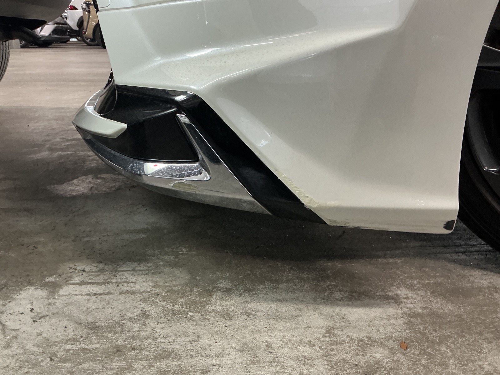 キズ・ヘコミ_05