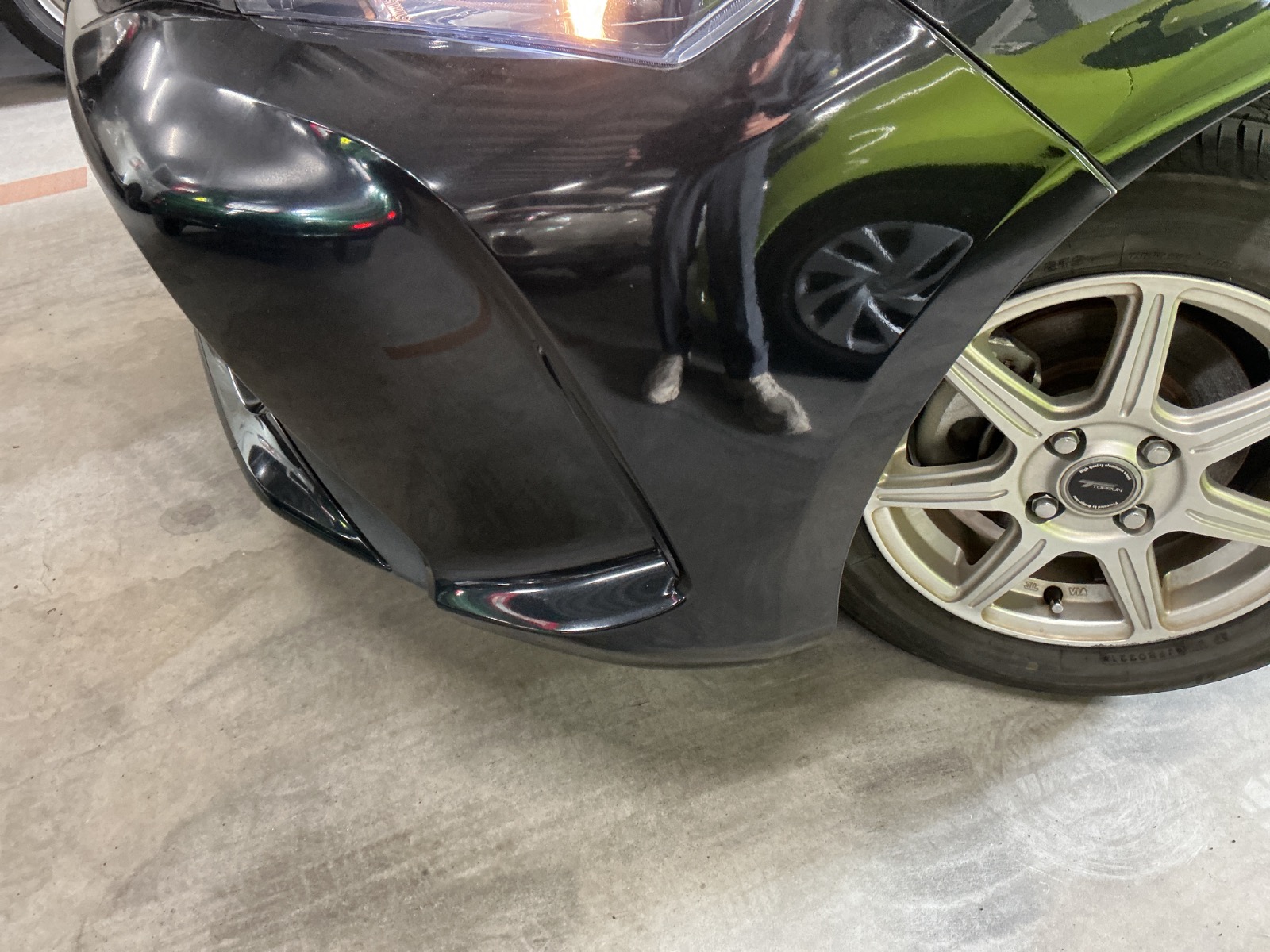 キズ・ヘコミ_05