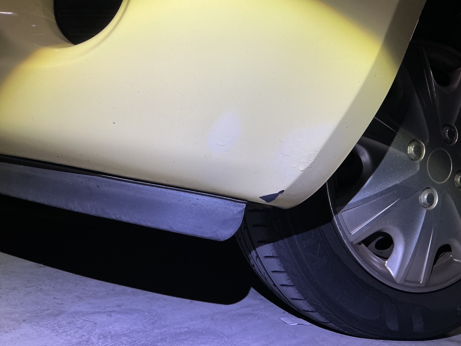 キズ・ヘコミ_05