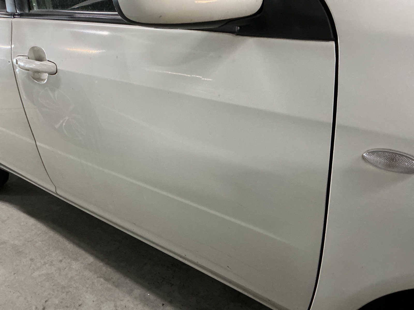 キズ・ヘコミ_18