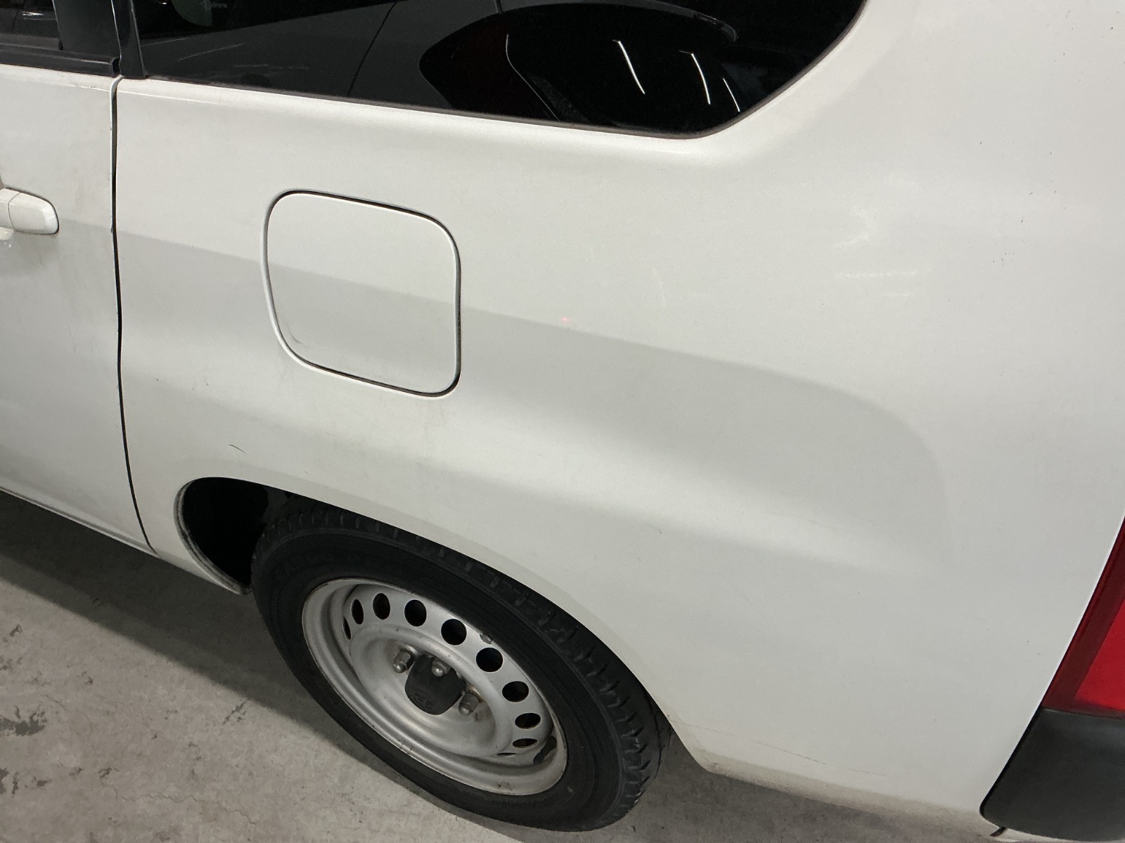 キズ・ヘコミ_38