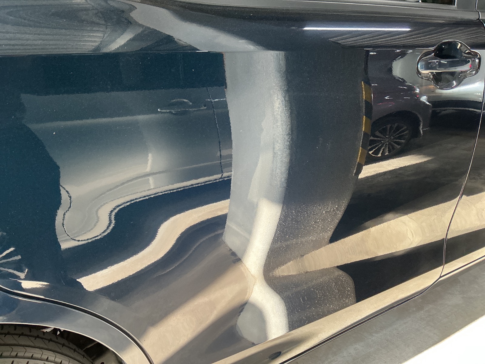 キズ・ヘコミ_26