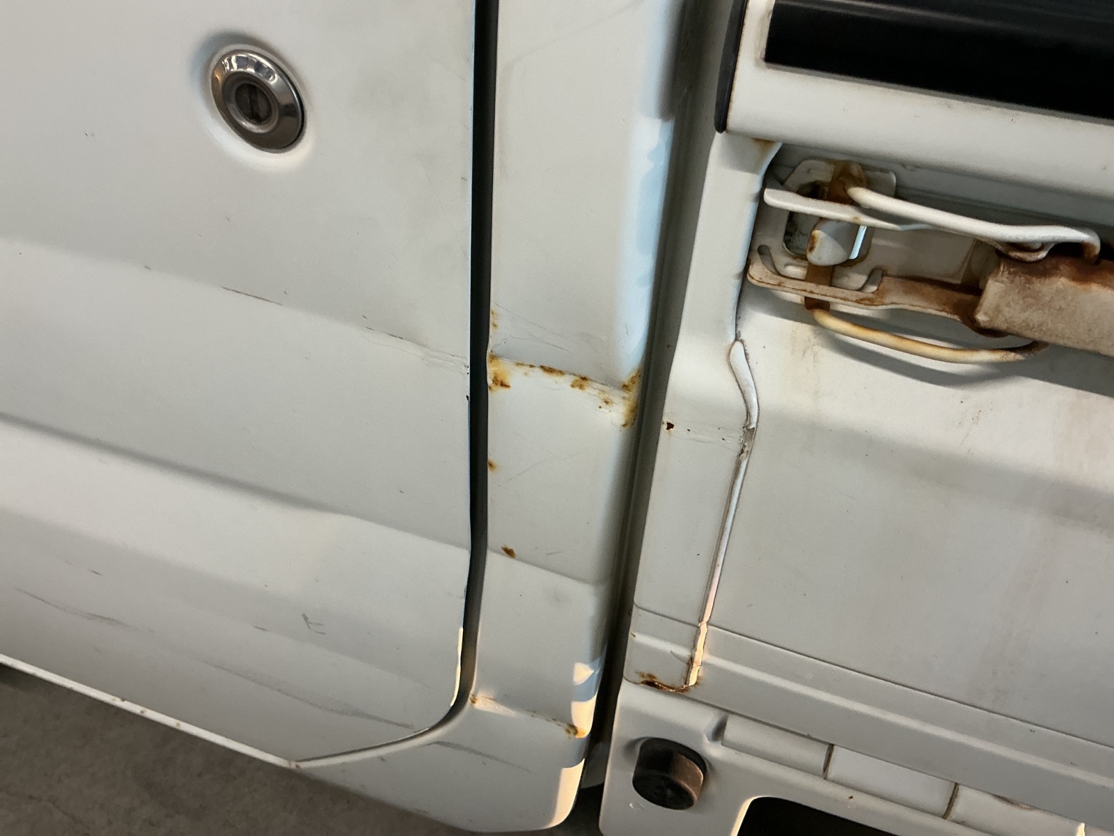 キズ・ヘコミ_34