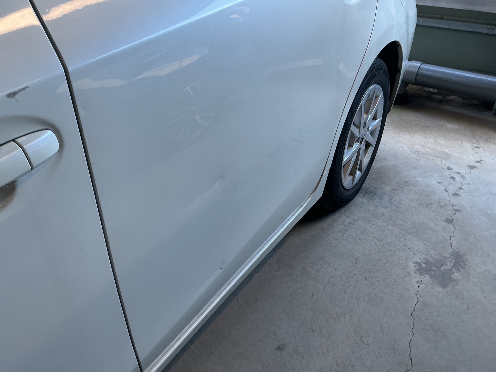 キズ・ヘコミ_24