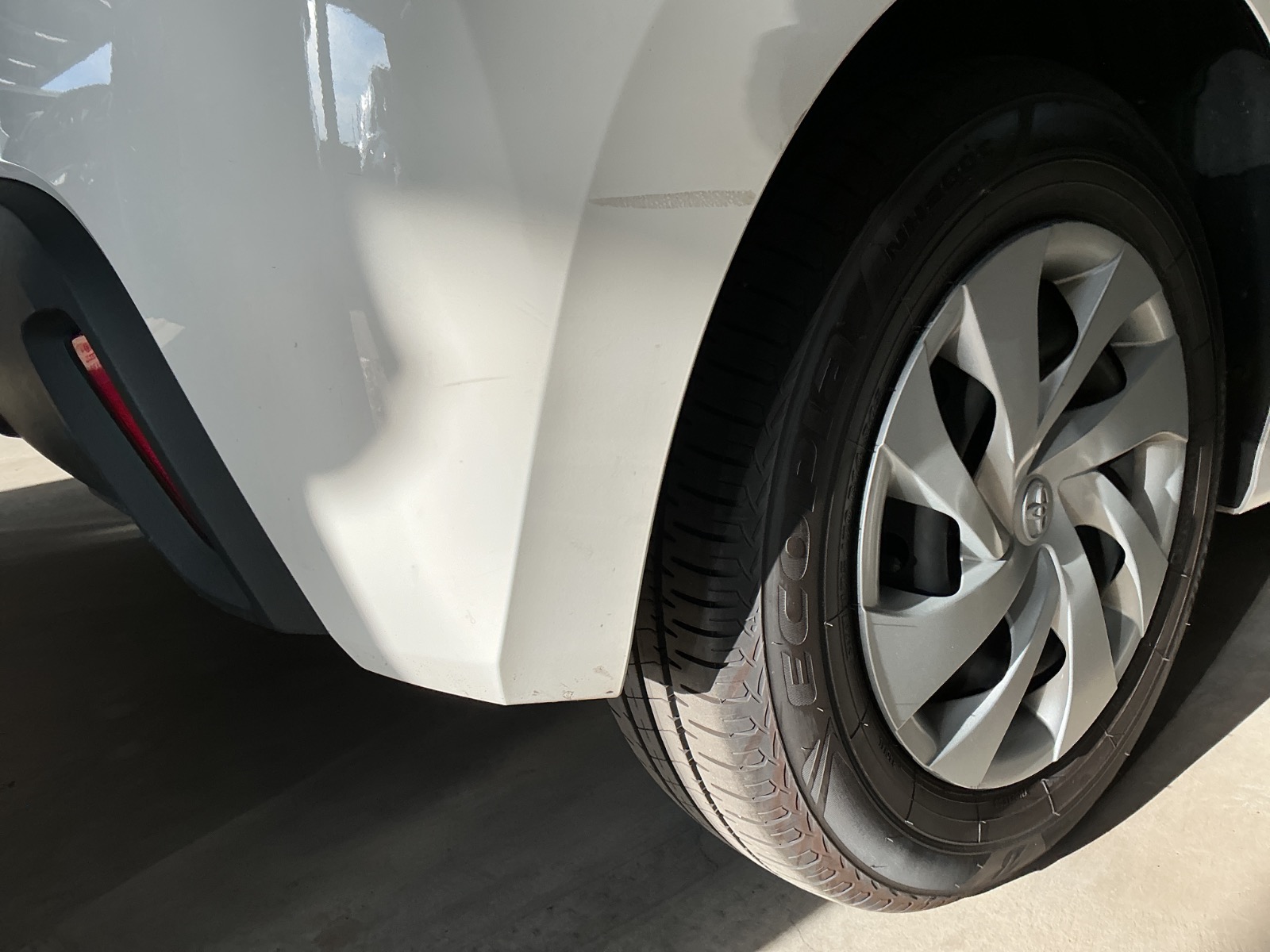 キズ・ヘコミ_56