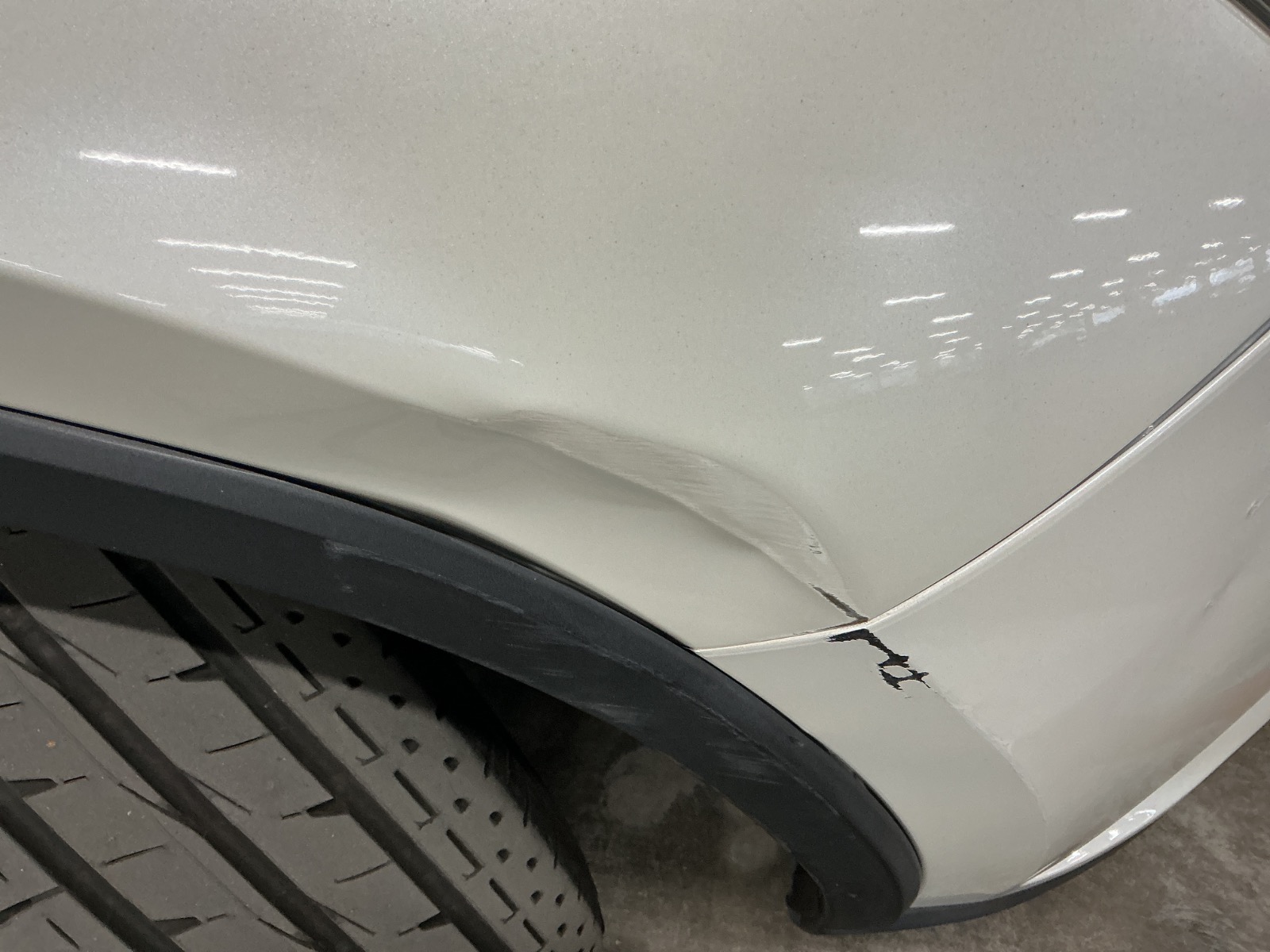 キズ・ヘコミ_12