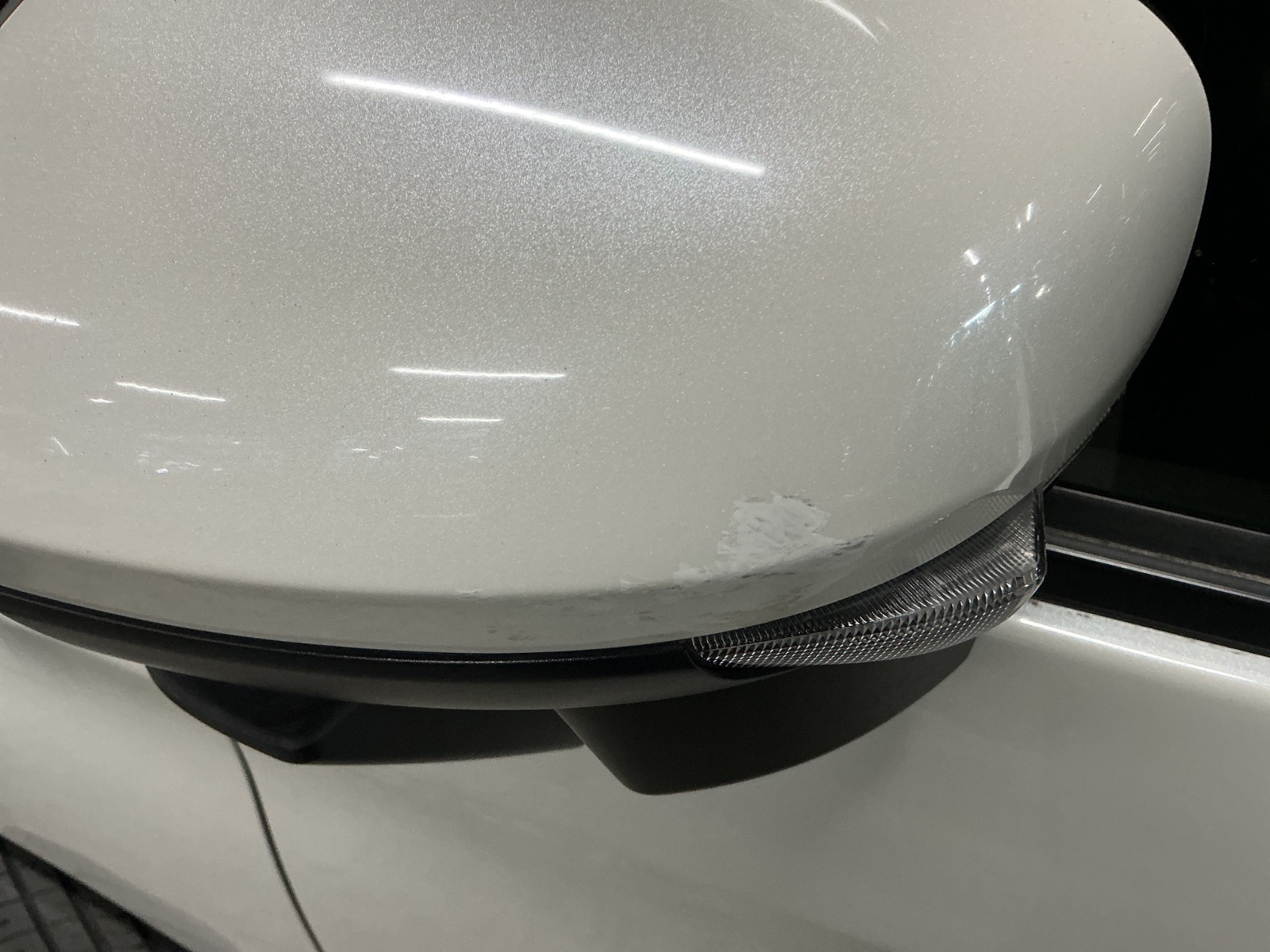 キズ・ヘコミ_64