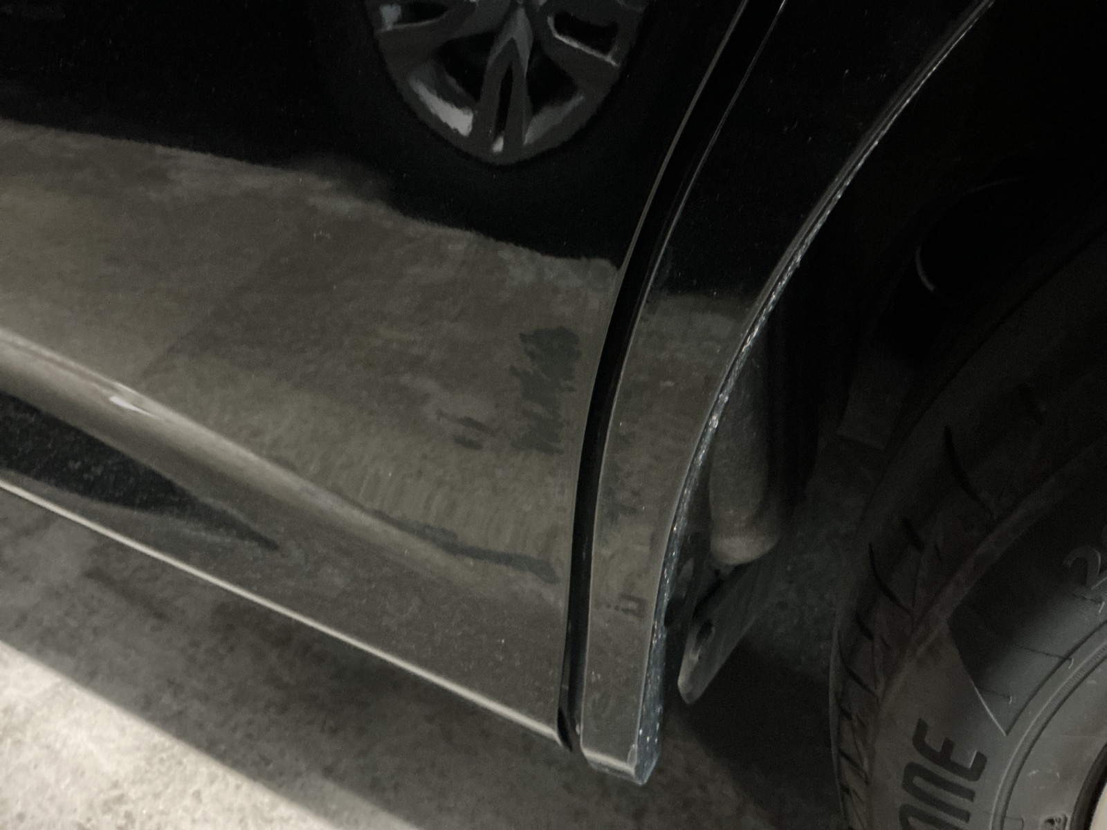 キズ・ヘコミ_25