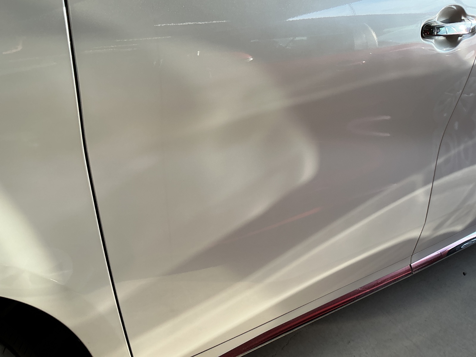 キズ・ヘコミ_16