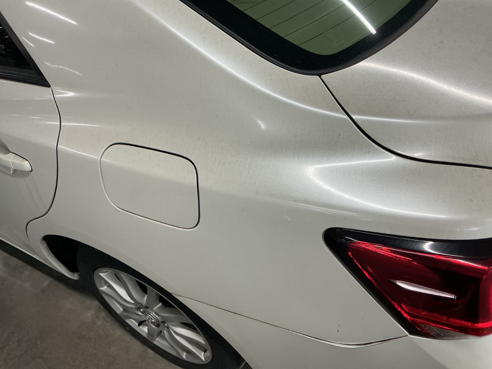 キズ・ヘコミ_39