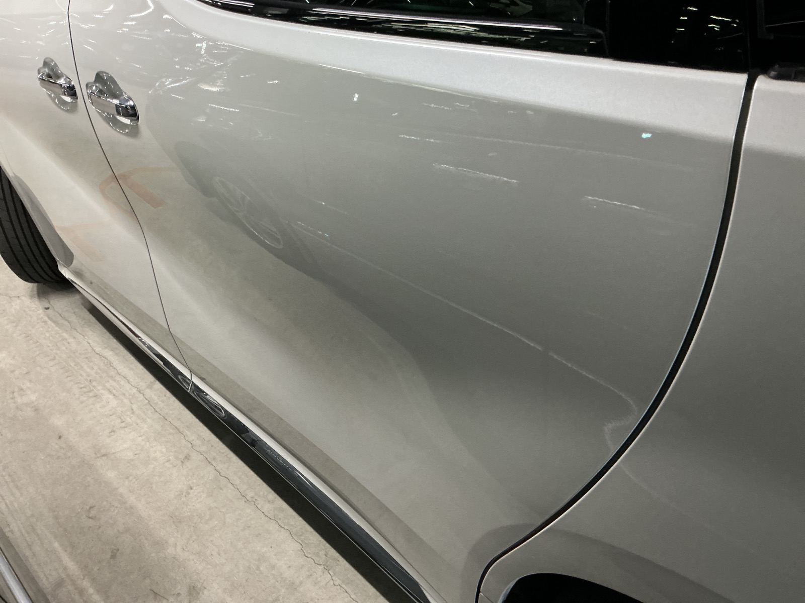 キズ・ヘコミ_25