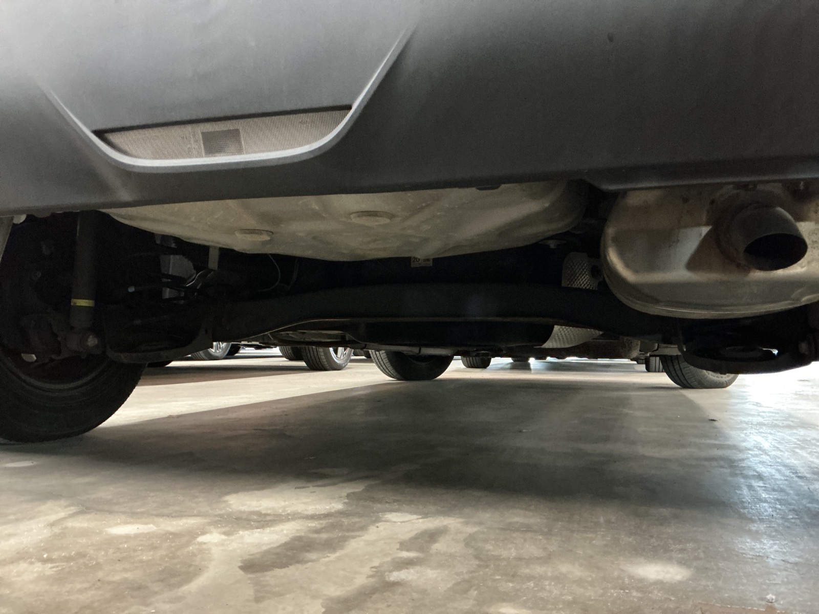 キズ・ヘコミ_64