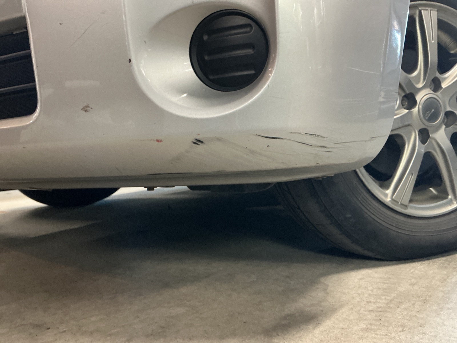 キズ・ヘコミ_05