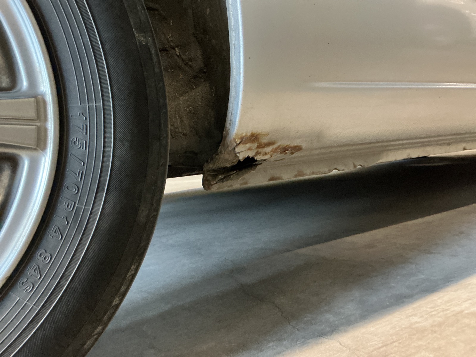 キズ・ヘコミ_23