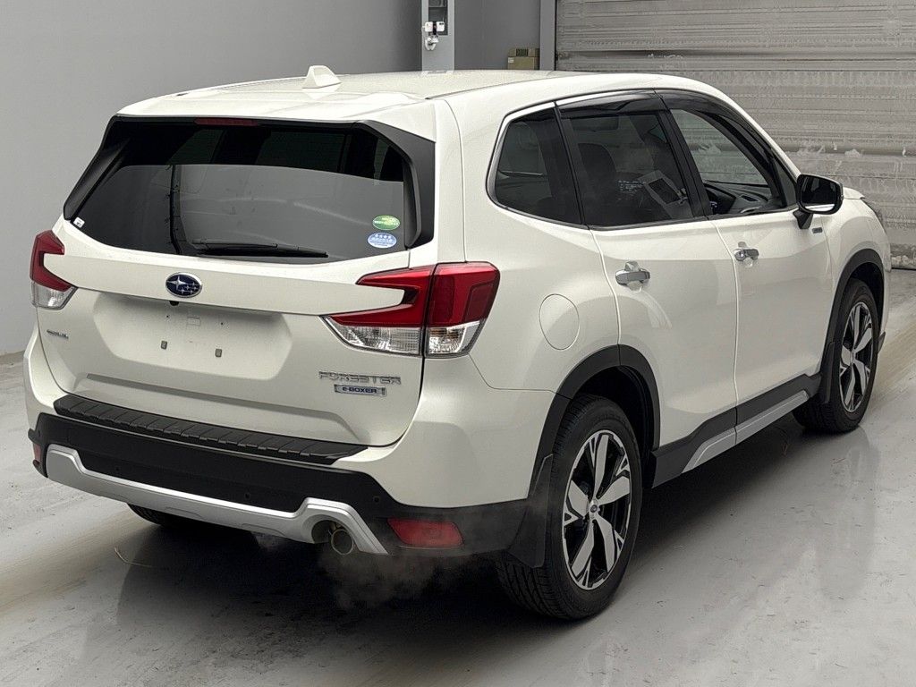 フォレスター アドバンス 4WD