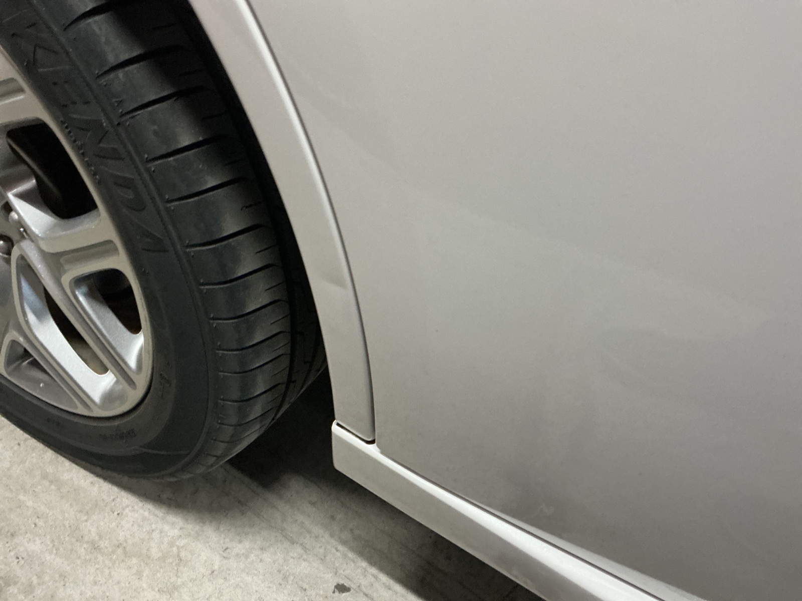 キズ・ヘコミ_27