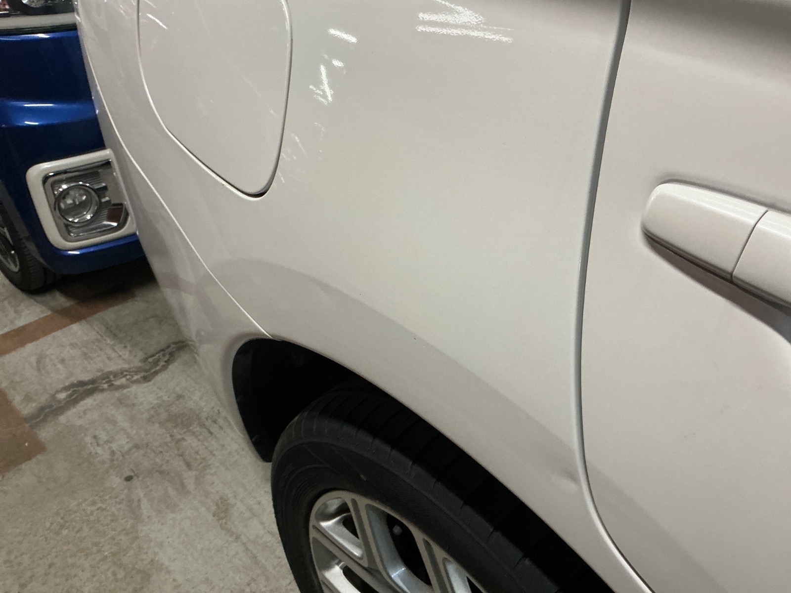 キズ・ヘコミ_40