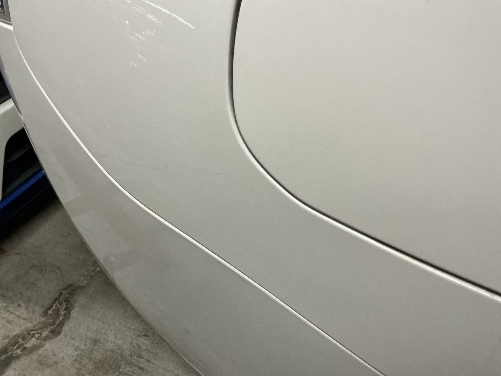 キズ・ヘコミ_41