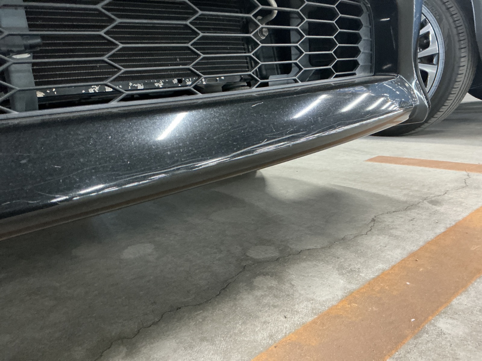 キズ・ヘコミ_05