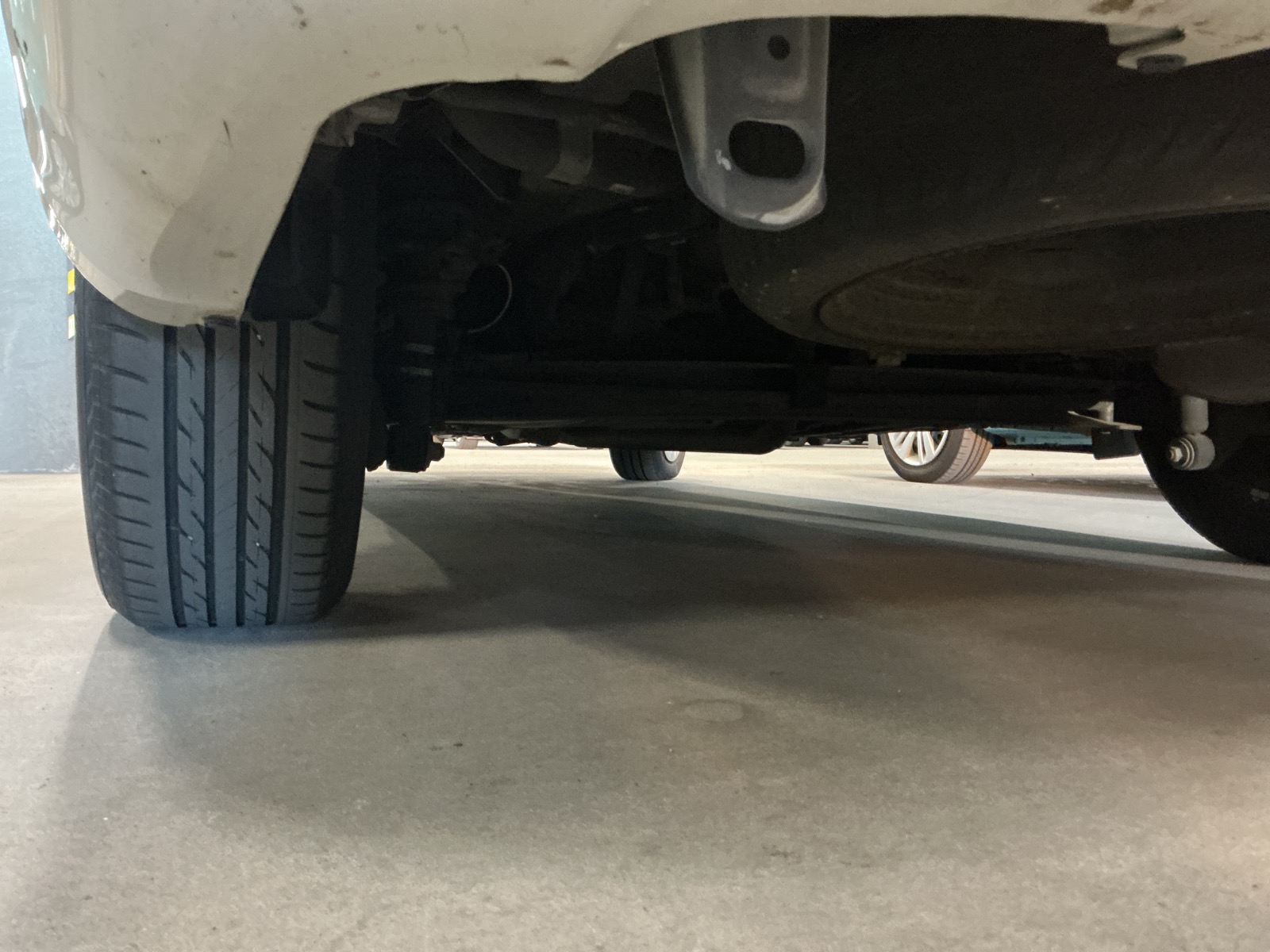 キズ・ヘコミ_64