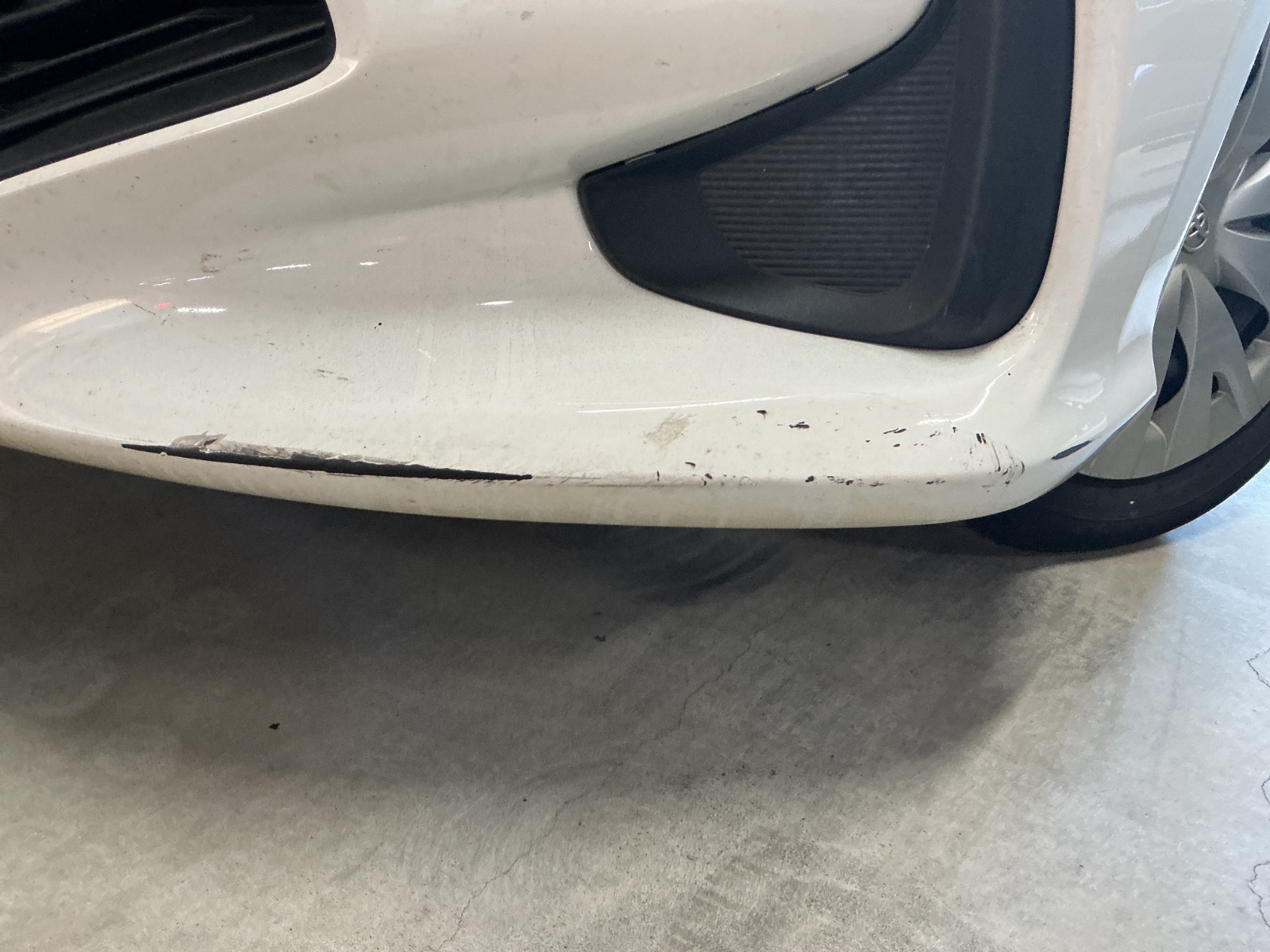 キズ・ヘコミ_05