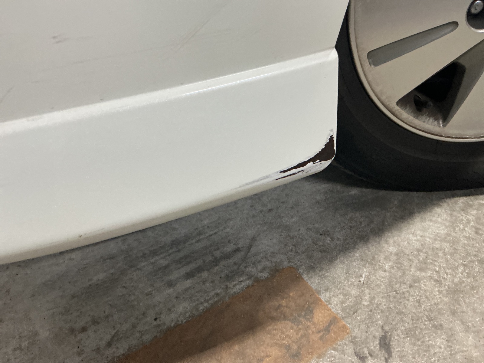 キズ・ヘコミ_05