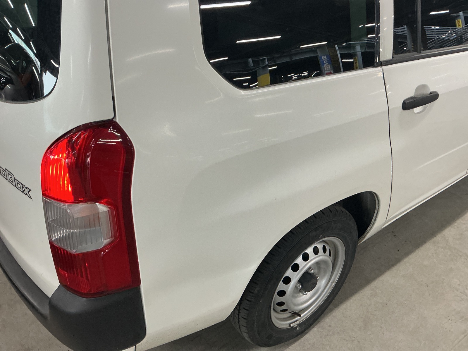 キズ・ヘコミ_41