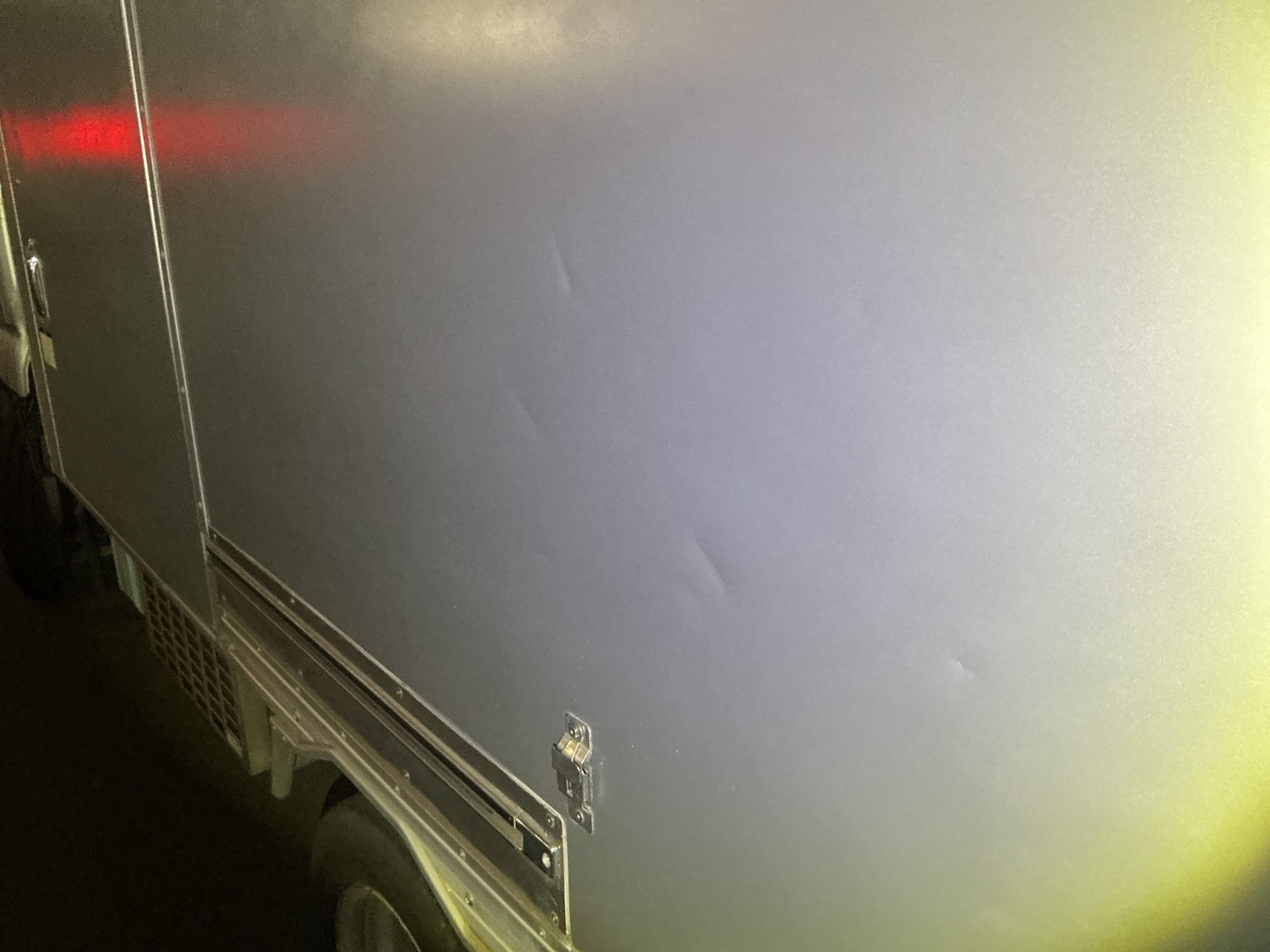 キズ・ヘコミ_39