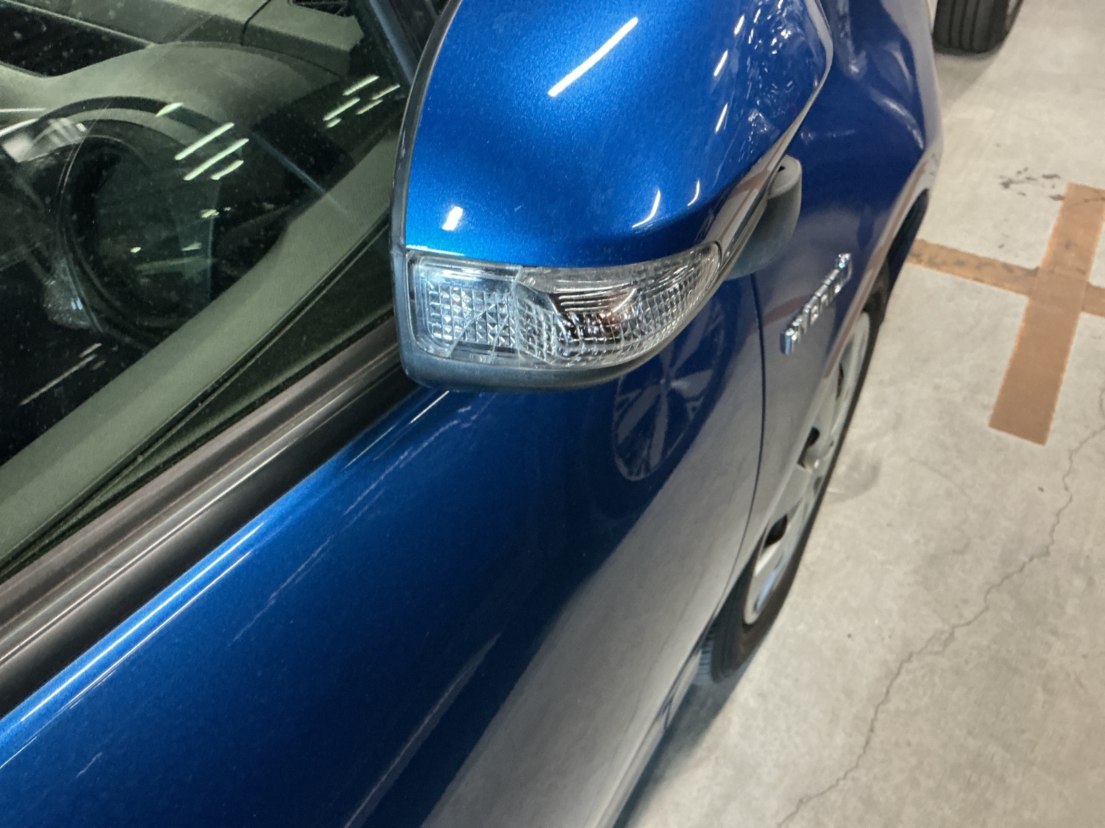 キズ・ヘコミ_64