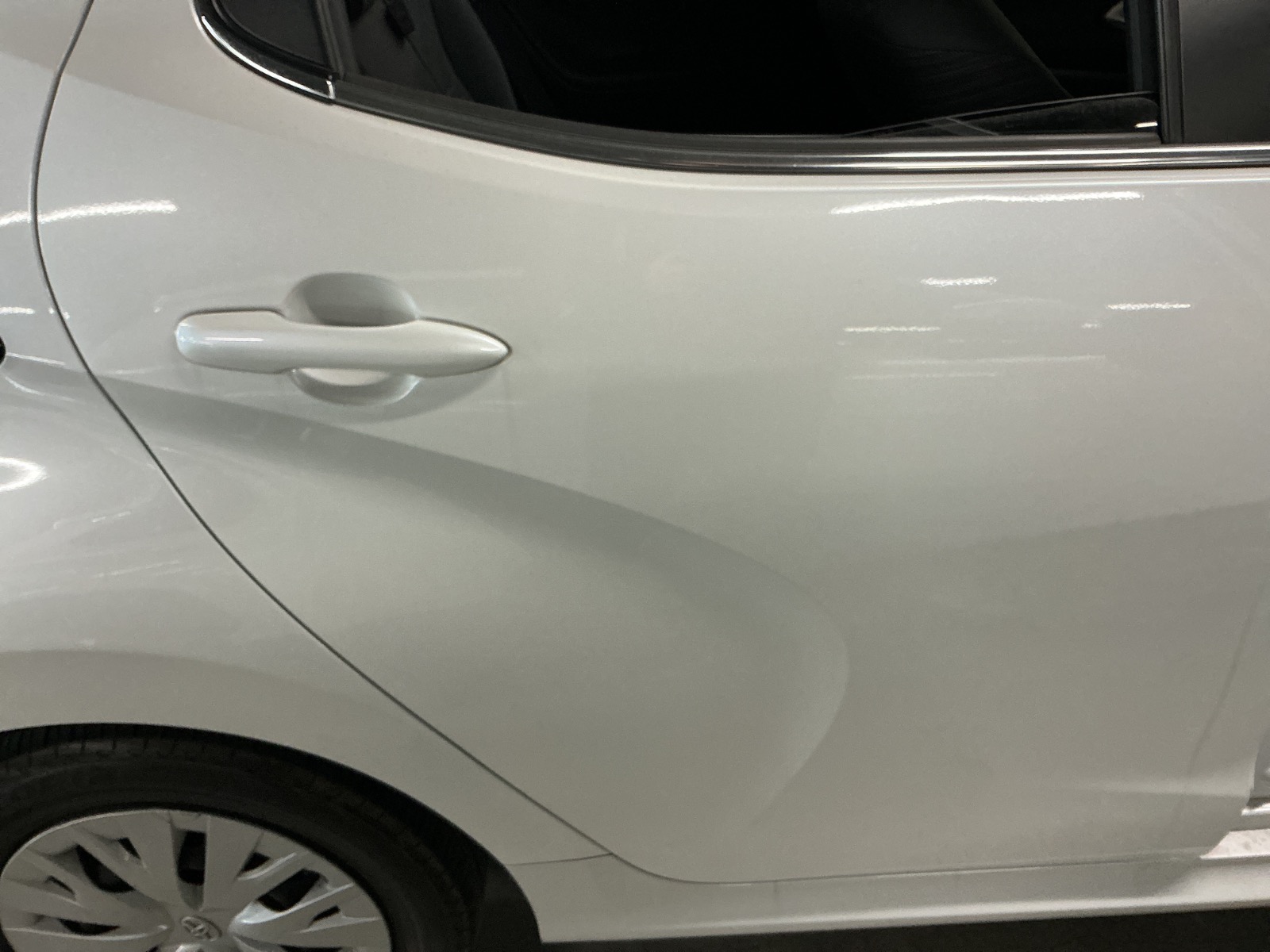 キズ・ヘコミ_26