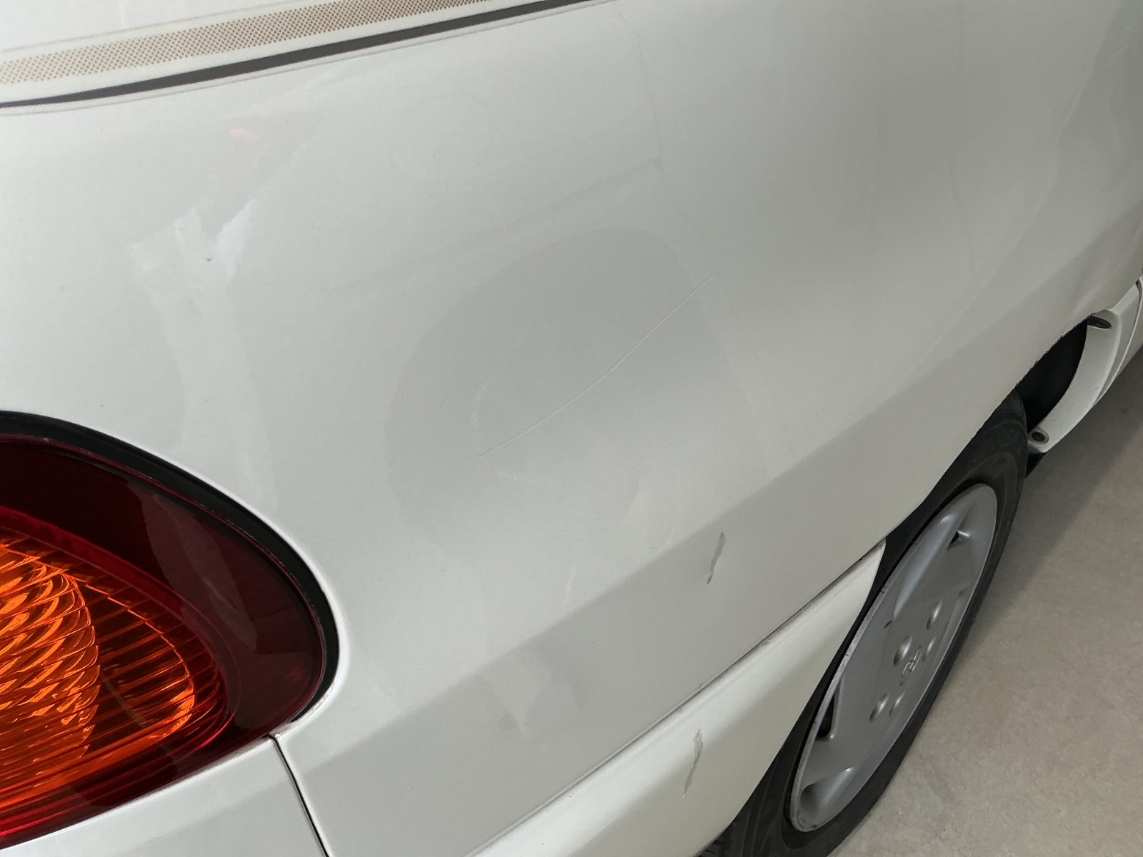 キズ・ヘコミ_40