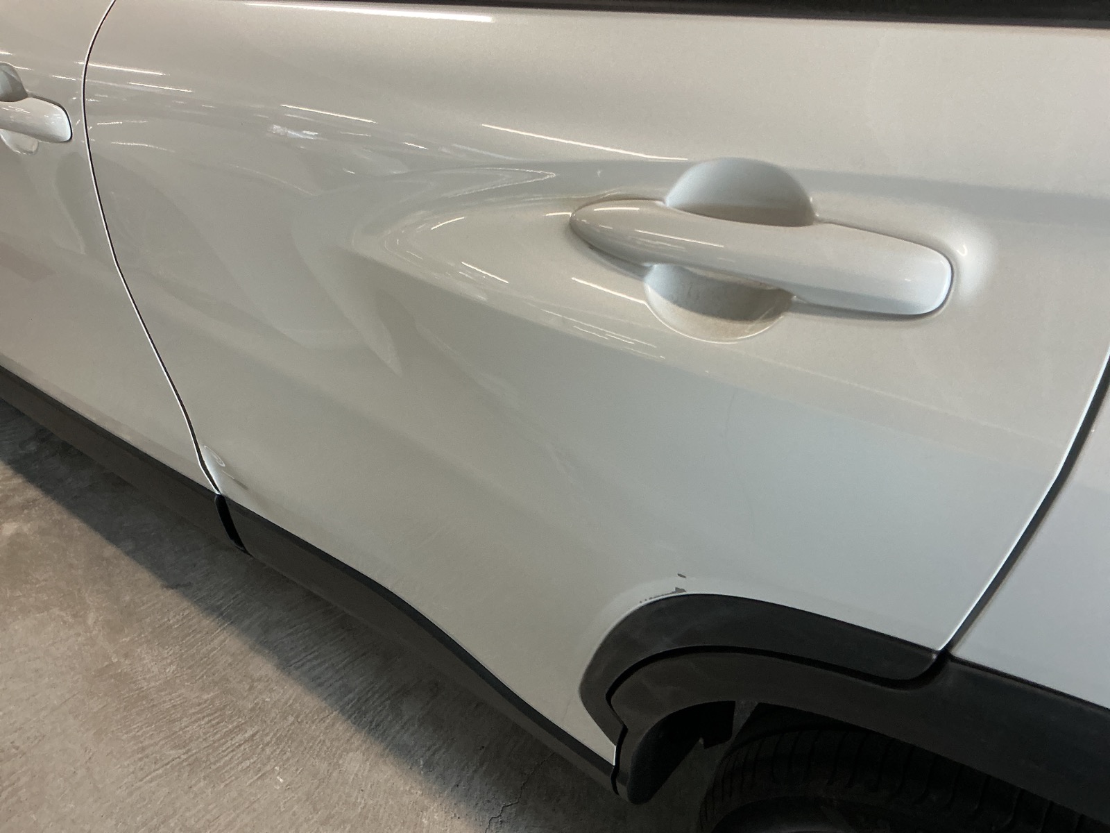 キズ・ヘコミ_24