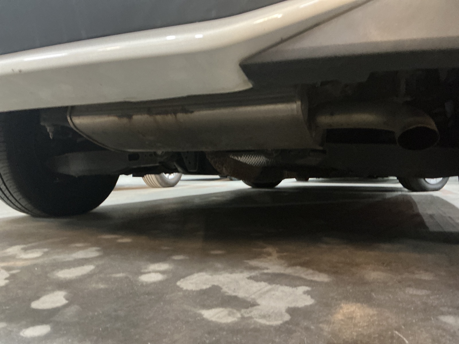 キズ・ヘコミ_64