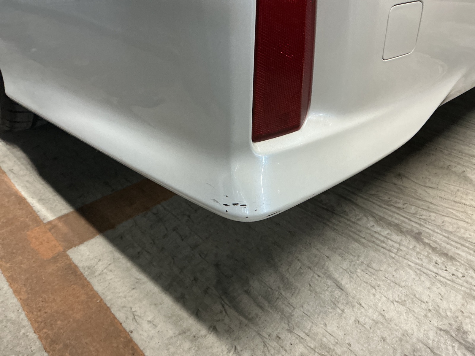 キズ・ヘコミ_55