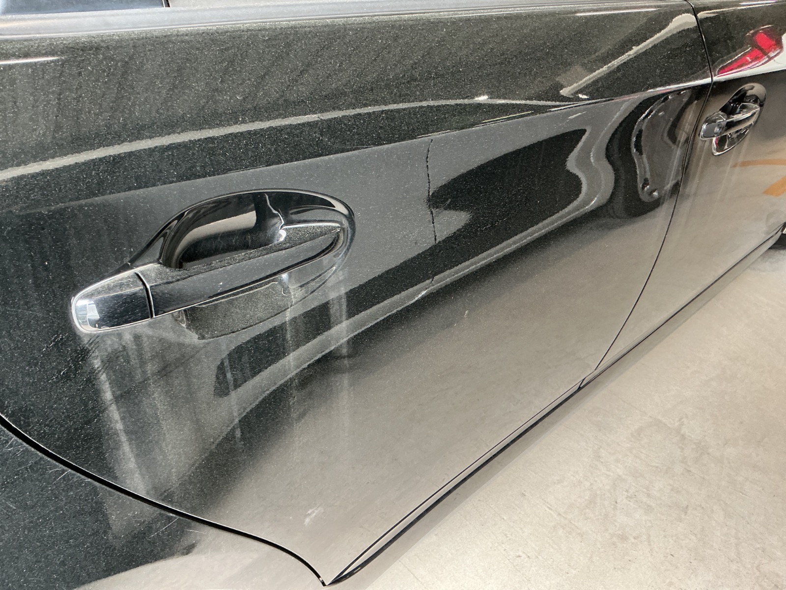 キズ・ヘコミ_26