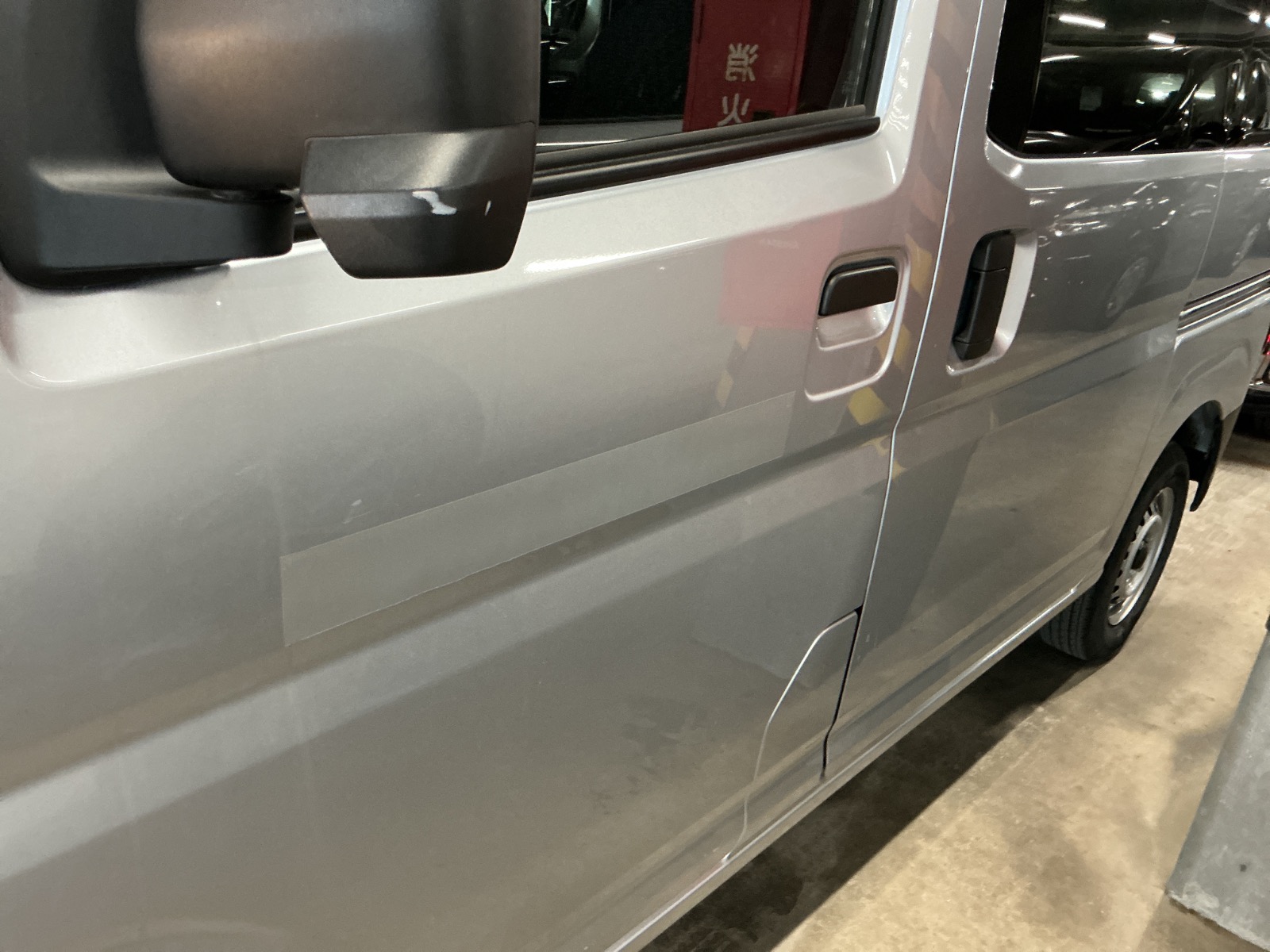 キズ・ヘコミ_17