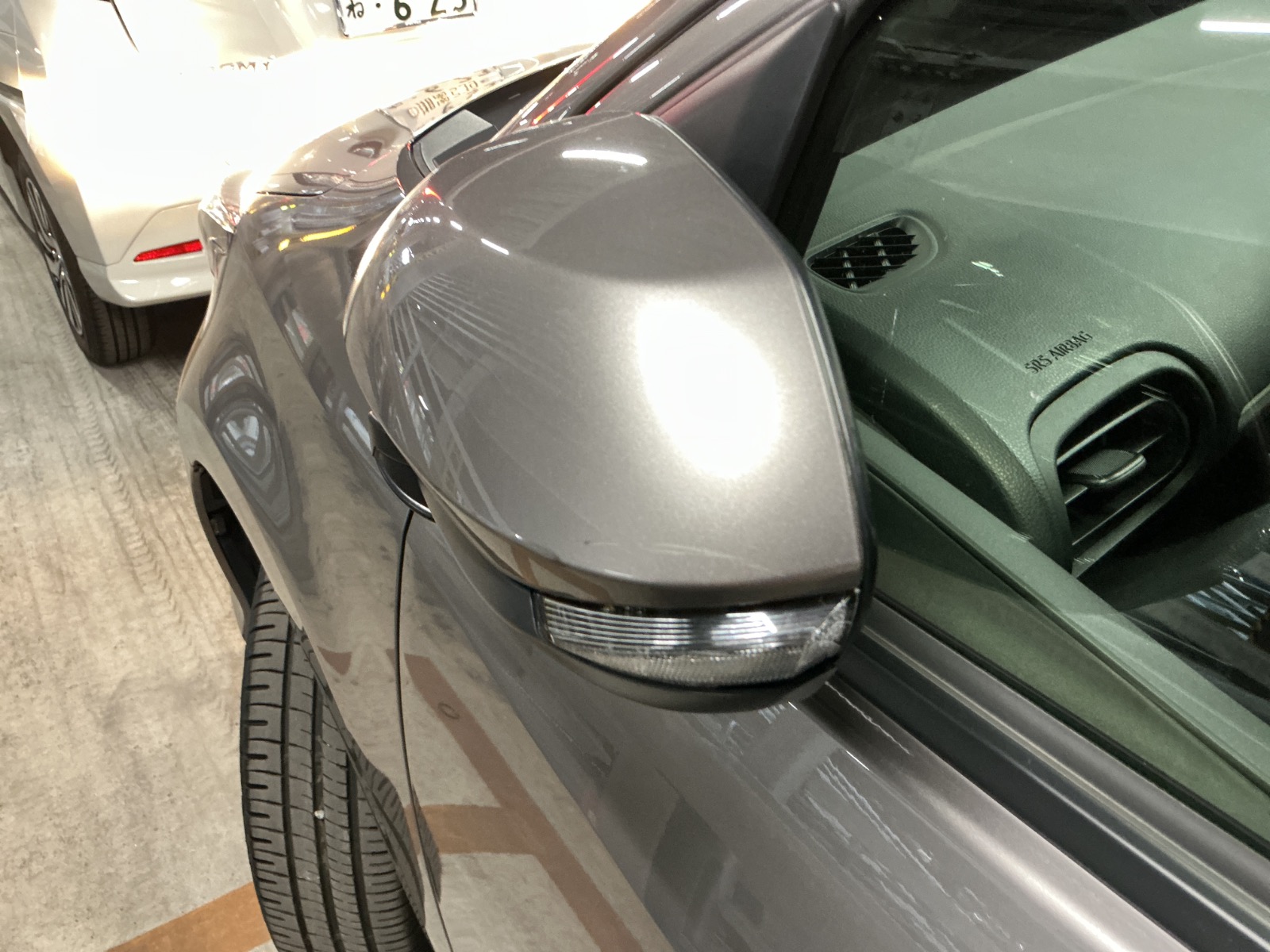 キズ・ヘコミ_64