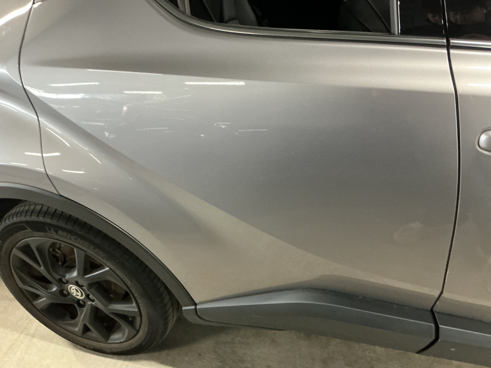 キズ・ヘコミ_26