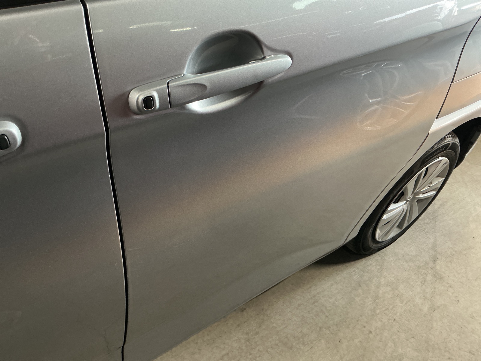 キズ・ヘコミ_24