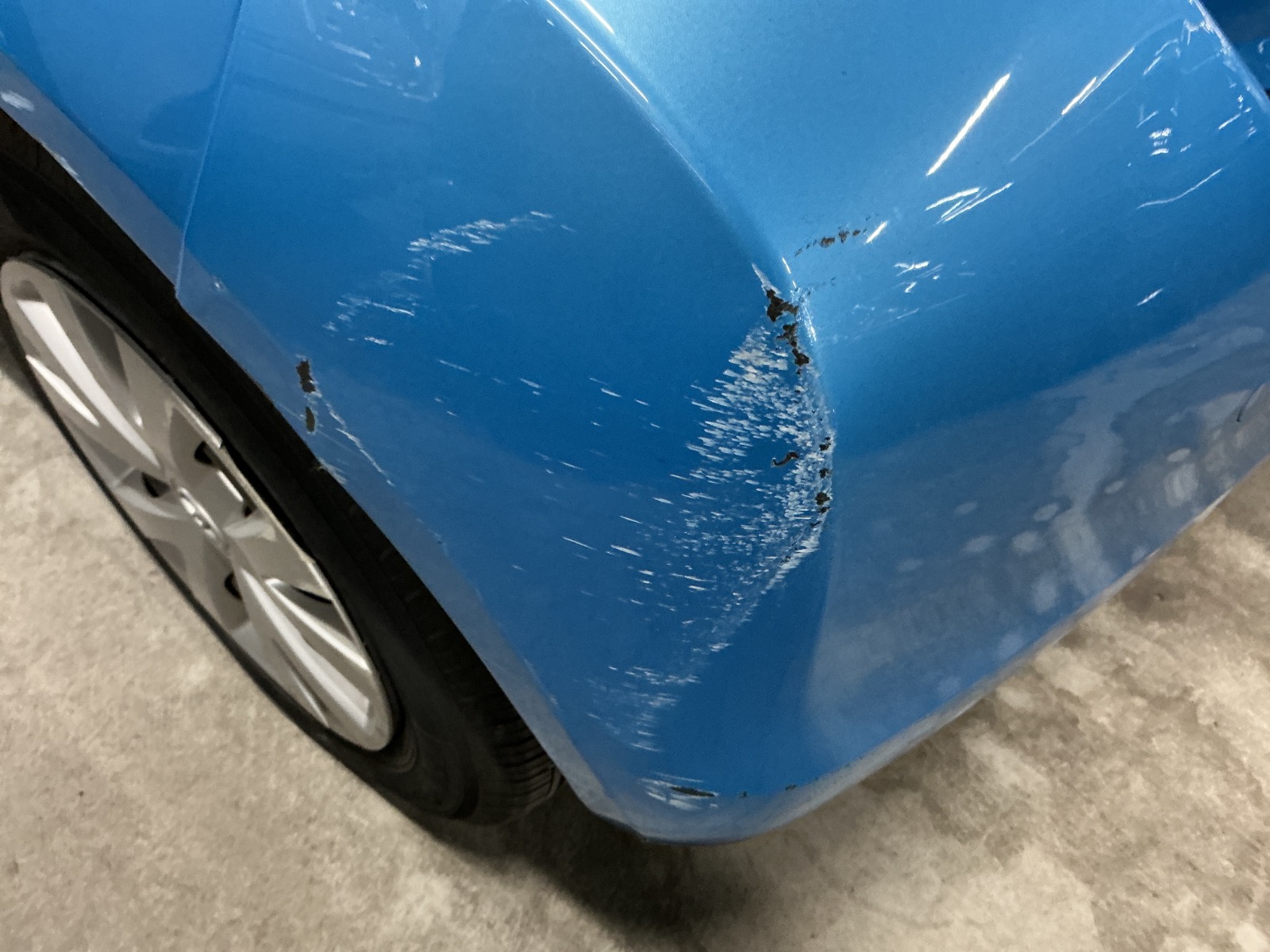 キズ・ヘコミ_55