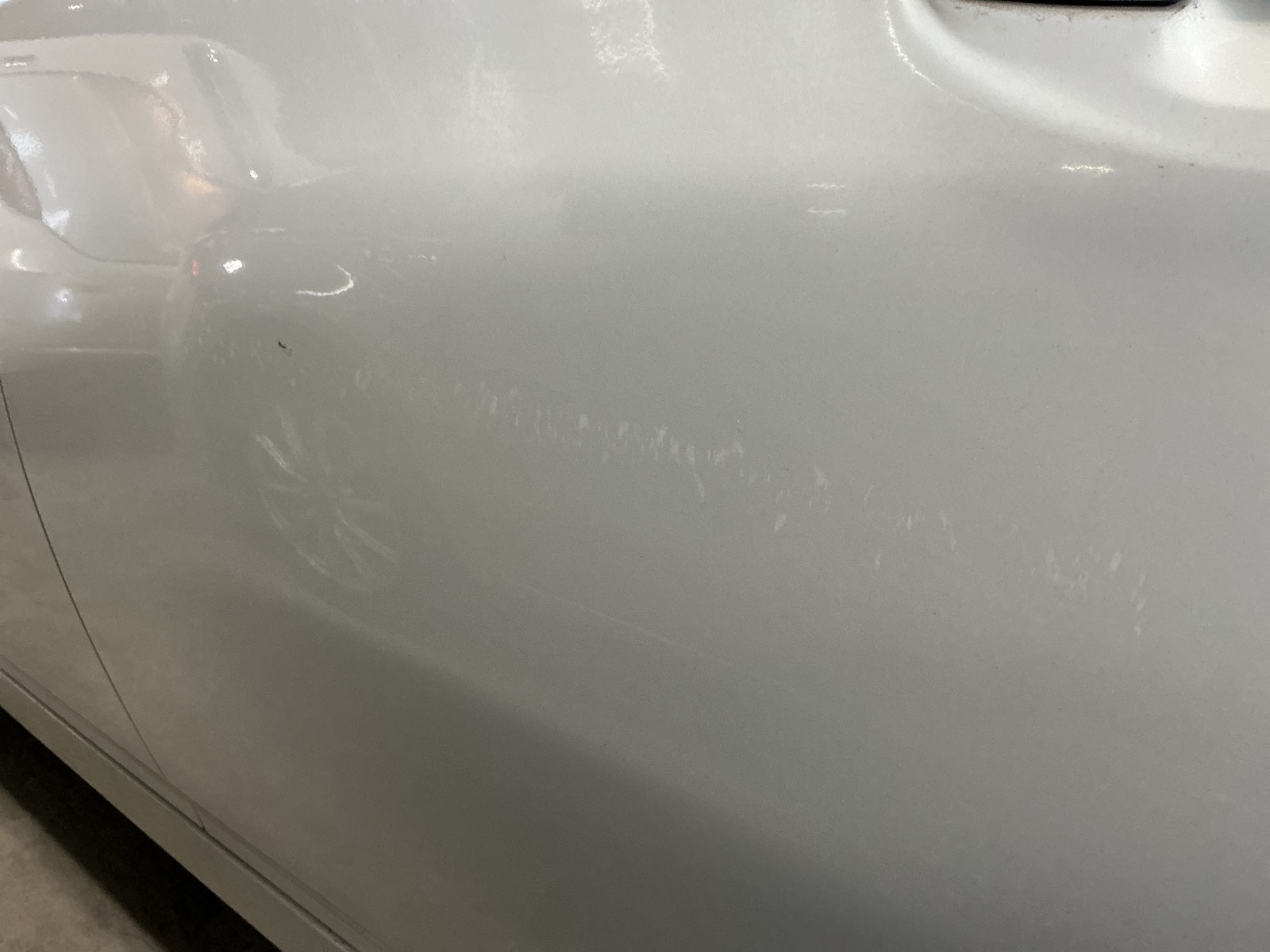 キズ・ヘコミ_24