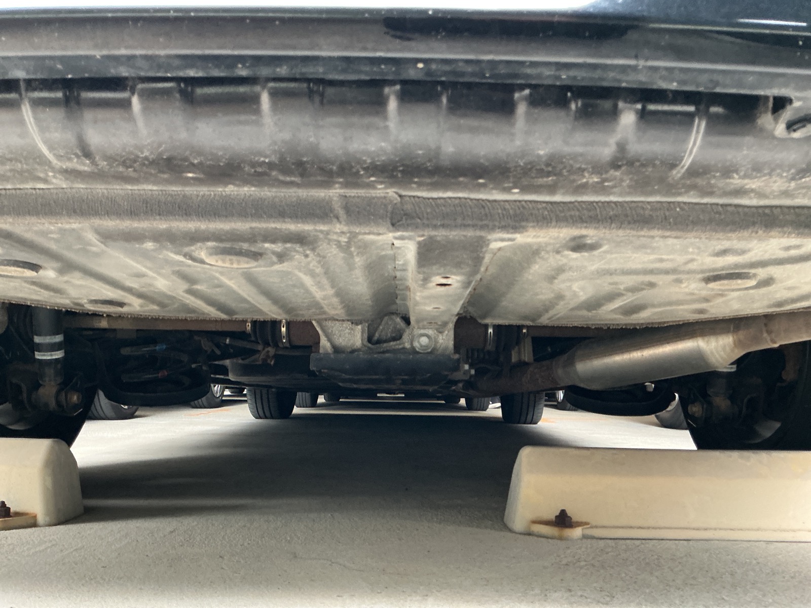 キズ・ヘコミ_64