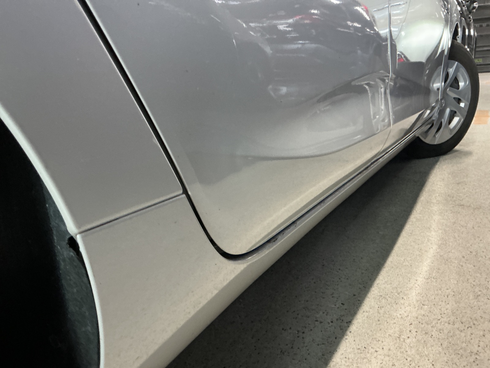 キズ・ヘコミ_27