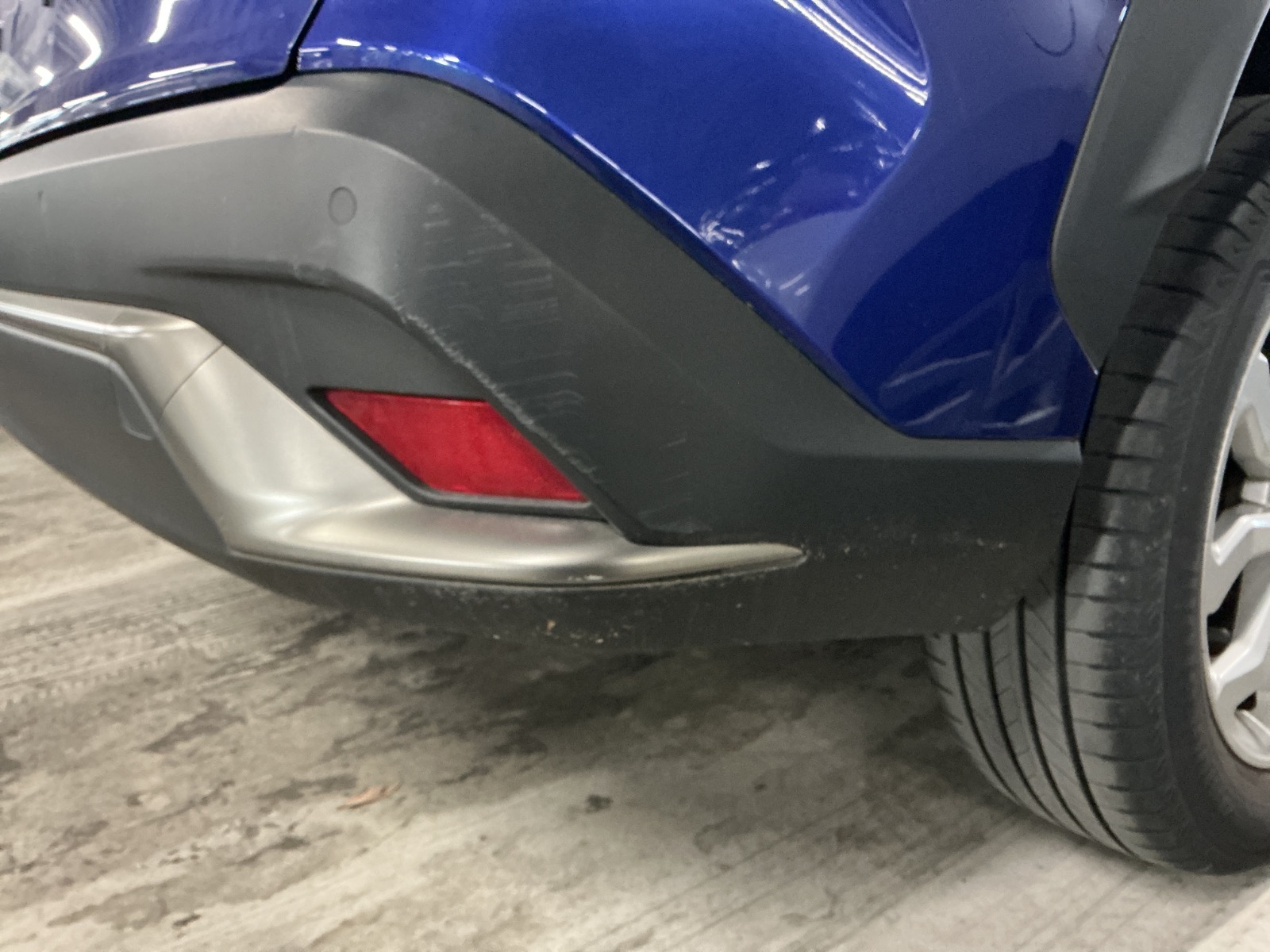 キズ・ヘコミ_56