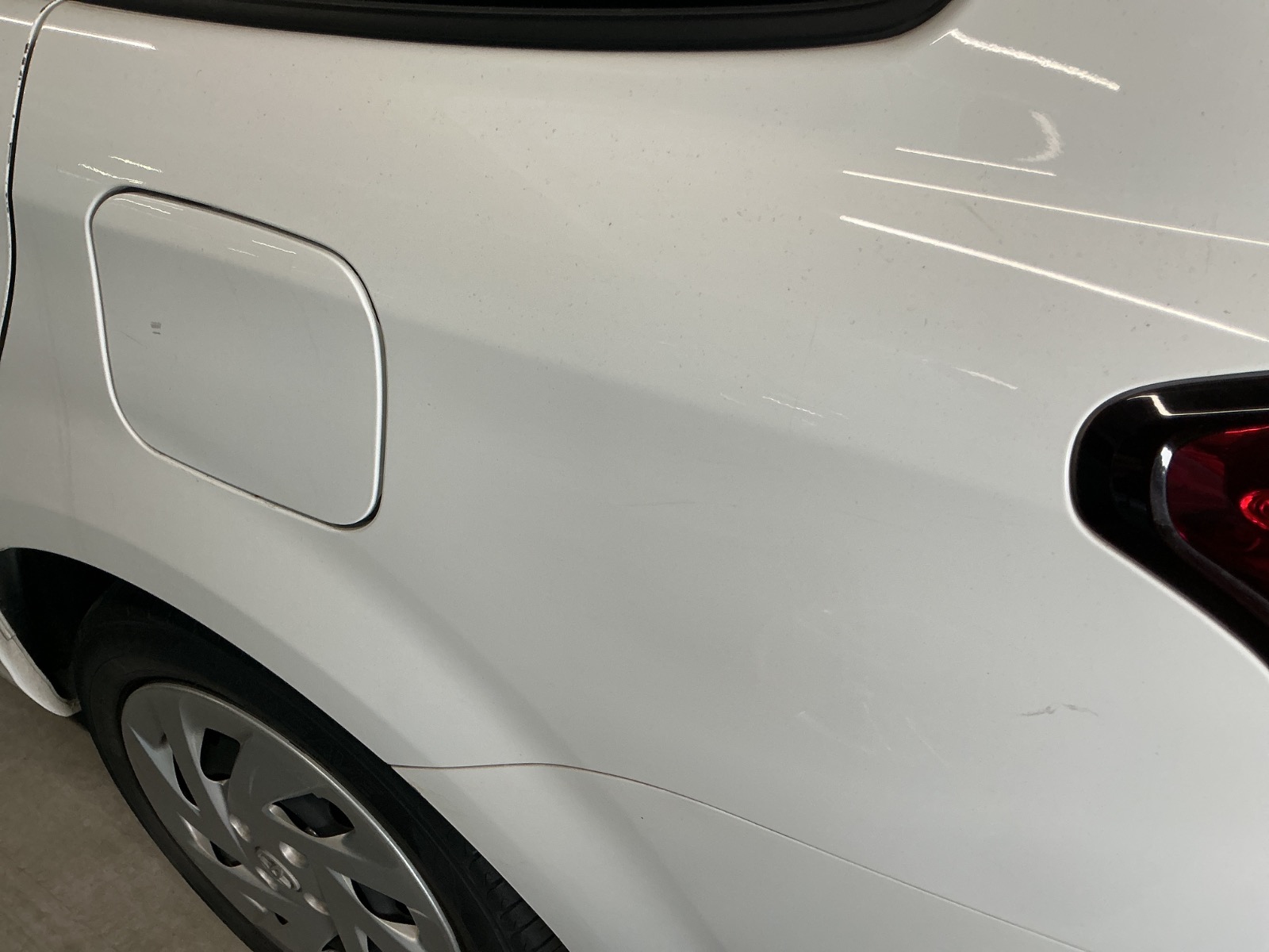 キズ・ヘコミ_39