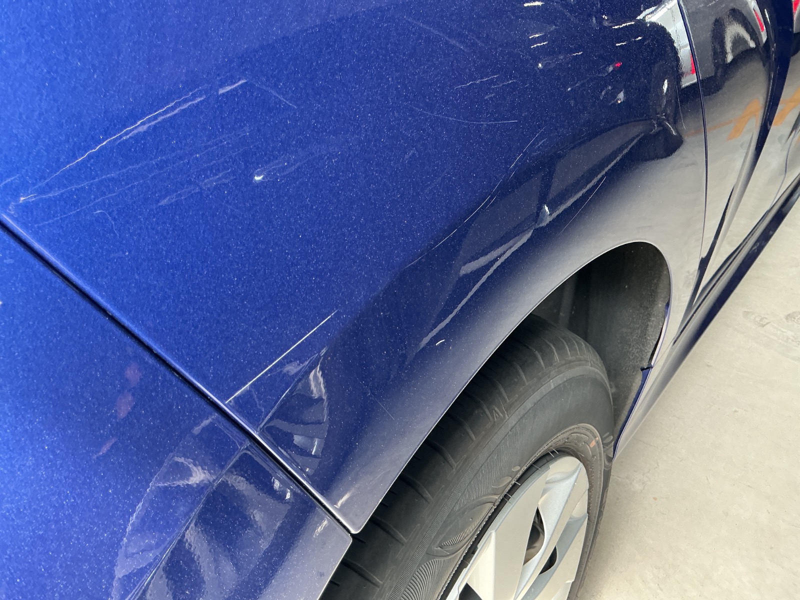 キズ・ヘコミ_41