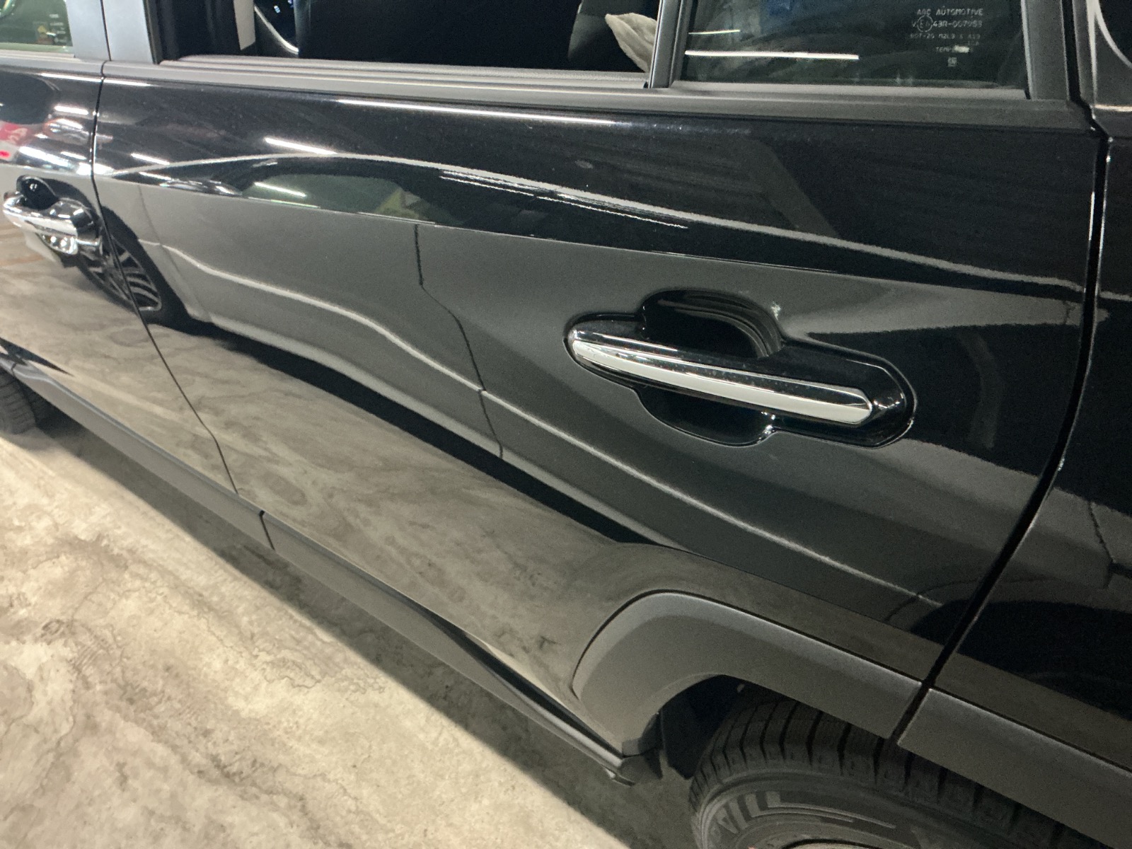 キズ・ヘコミ_24