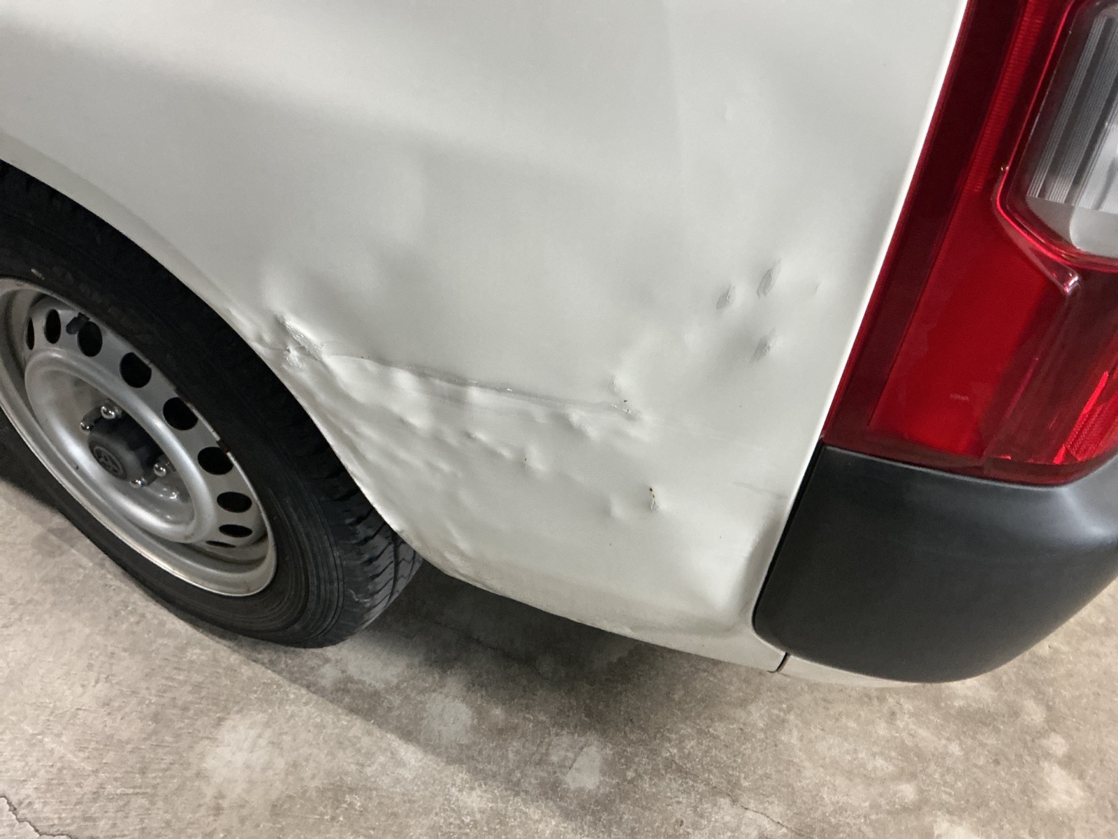 キズ・ヘコミ_39