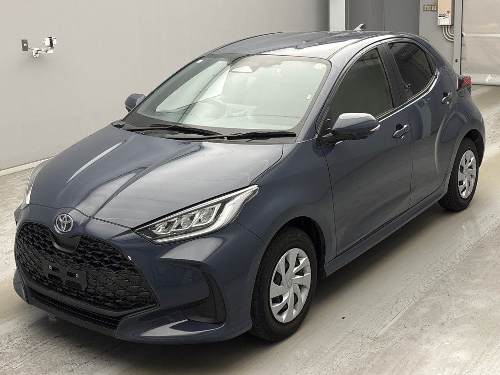 トヨタ ヤリス ハイブリッド U